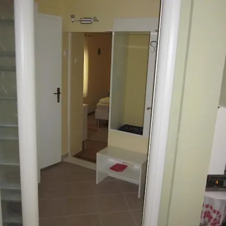 With Wifi Selce, Crikvenica - 14556 Selce